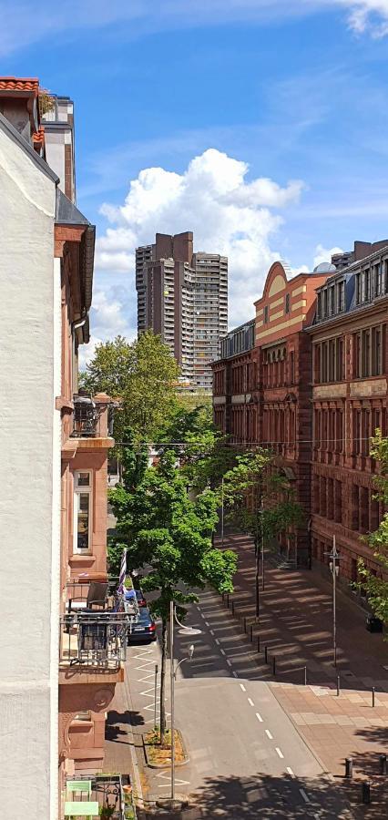 Sonniges Zimmer Mit Balkon Im Herzen Mannheims Exterior foto