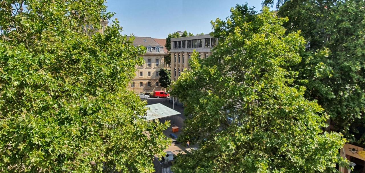 Sonniges Zimmer Mit Balkon Im Herzen Mannheims Exterior foto
