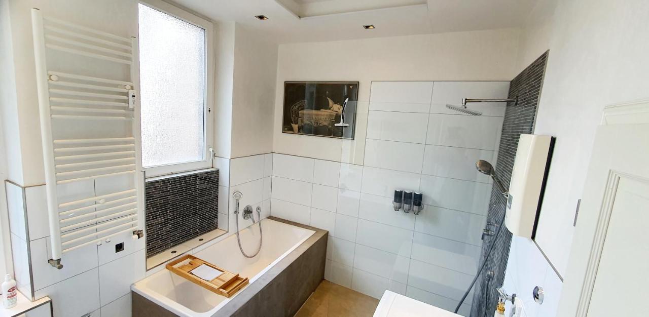 Sonniges Zimmer Mit Balkon Im Herzen Mannheims Exterior foto